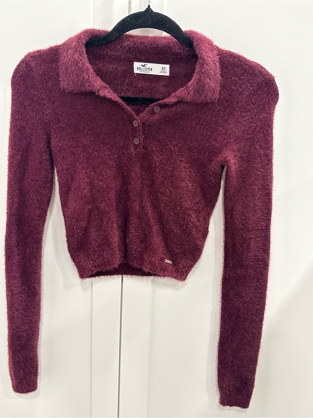 Hollister Fuzzy Cropped Polo Sweater in Deep Wine